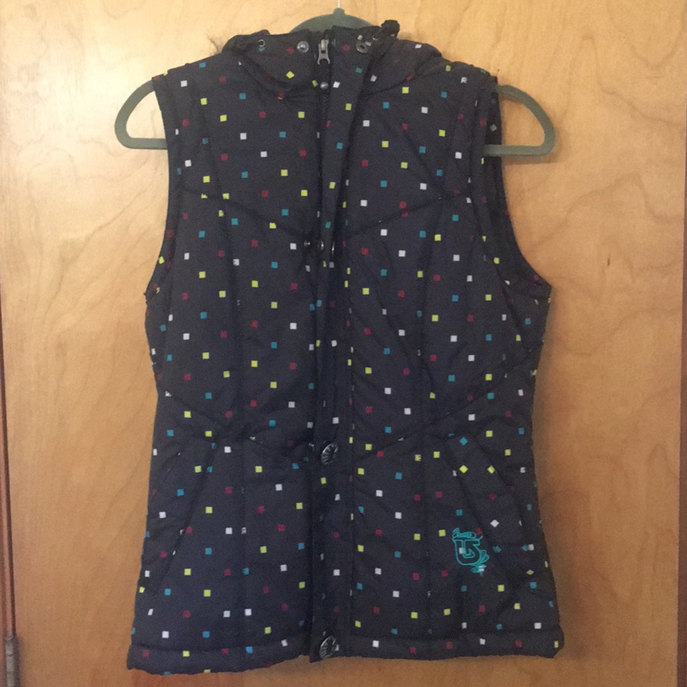 Burton winter vest size small.